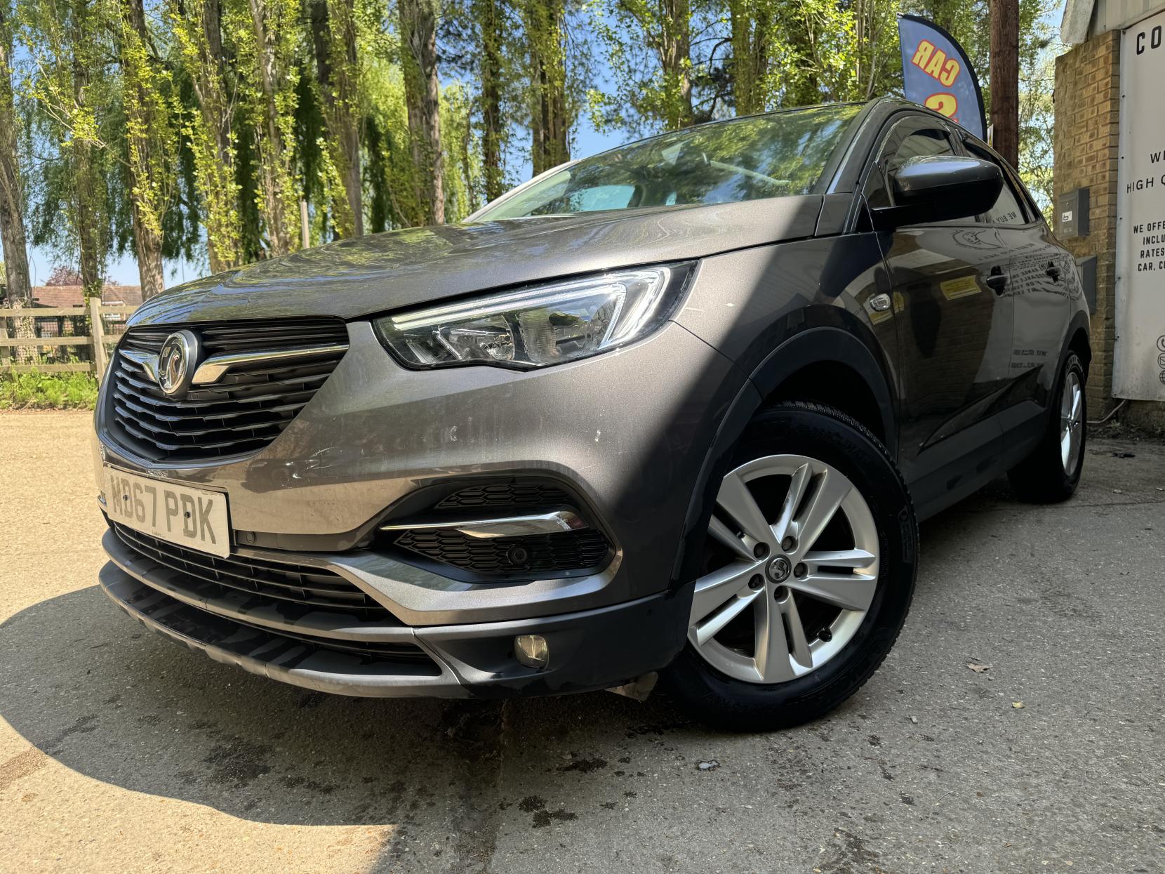 Vauxhall Grandland X 1.2 Turbo SE SUV 5dr Petrol Manual Euro 6 (s/s) (130 ps)