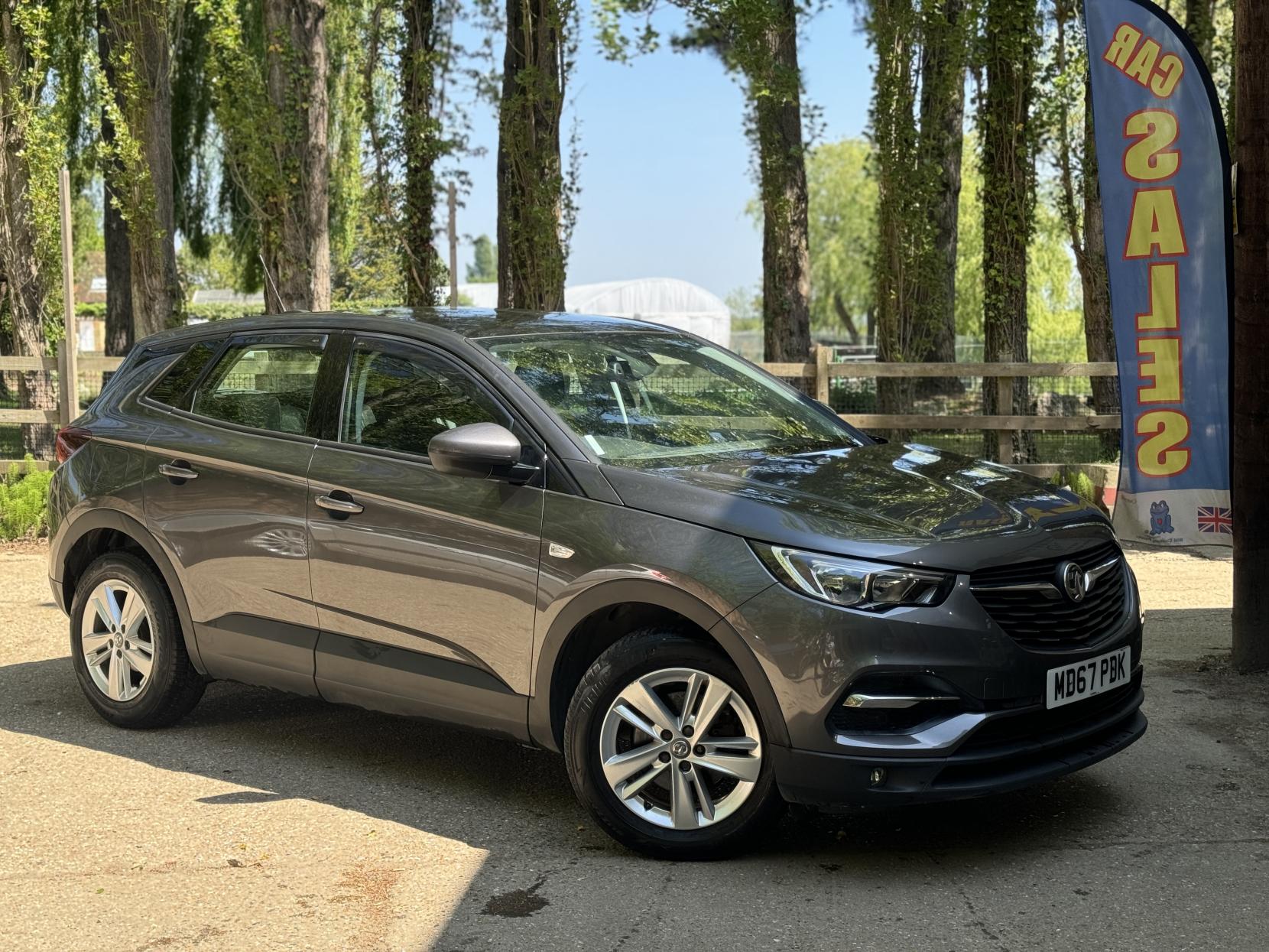 Vauxhall Grandland X 1.2 Turbo SE SUV 5dr Petrol Manual Euro 6 (s/s) (130 ps)