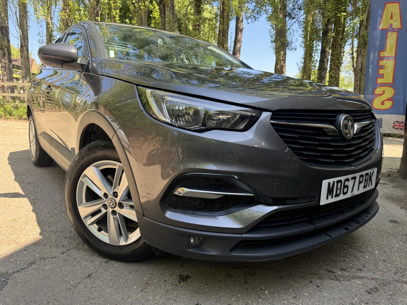 Vauxhall Grandland X 1.2 Turbo SE SUV 5dr Petrol Manual Euro 6 (s/s) (130 ps)