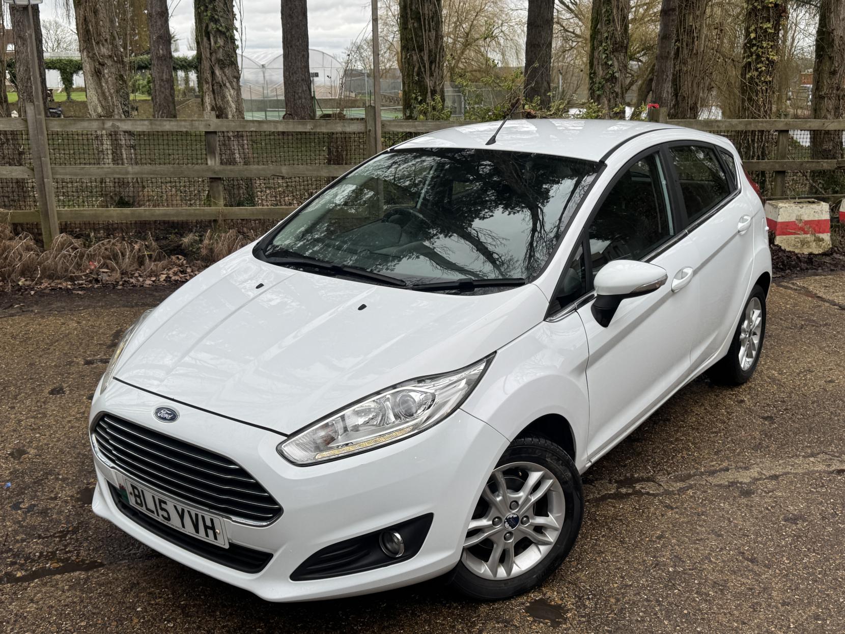 Ford Fiesta 1.0T EcoBoost Zetec Hatchback 5dr Petrol Manual Euro 6 (s/s) (100 ps)