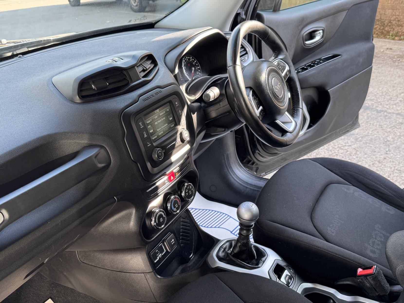 Jeep Renegade 1.6 MultiJetII Longitude SUV 5dr Diesel Manual Euro 6 (s/s) (120 ps)