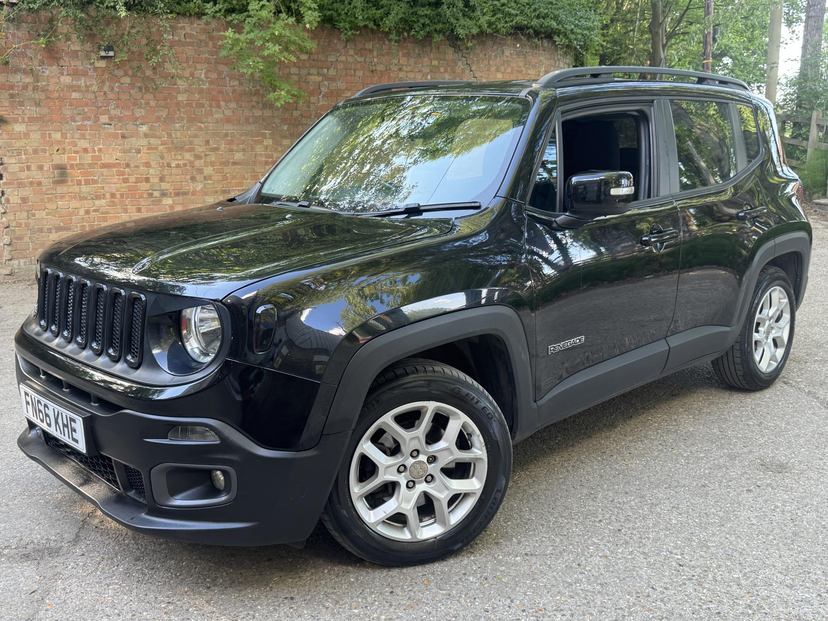 Jeep Renegade 1.6 MultiJetII Longitude SUV 5dr Diesel Manual Euro 6 (s/s) (120 ps)