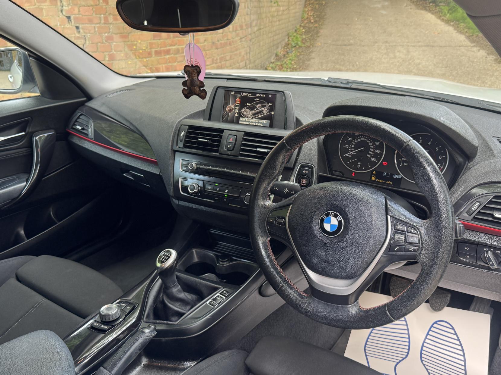 BMW 1 Series 1.6 114i Sport Hatchback 3dr Petrol Manual Euro 6 (s/s) (102 ps)
