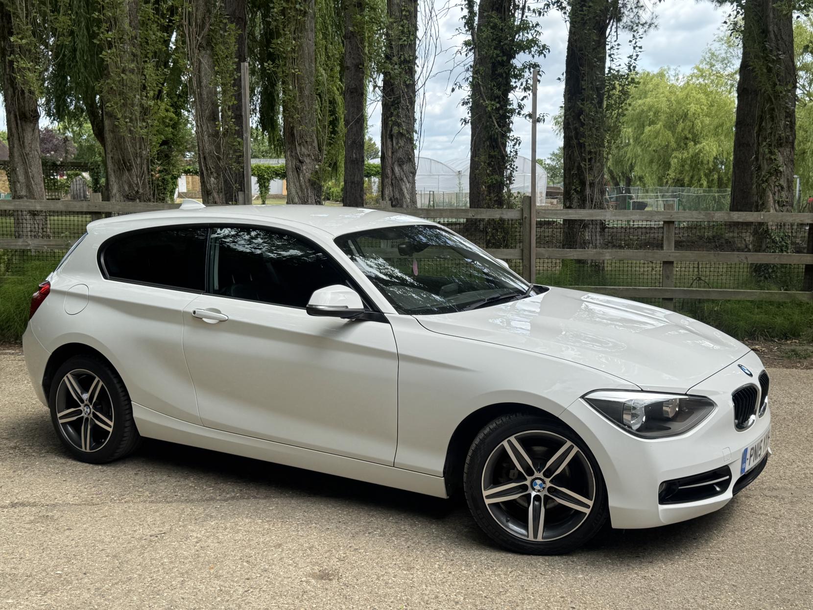 BMW 1 Series 1.6 114i Sport Hatchback 3dr Petrol Manual Euro 6 (s/s) (102 ps)