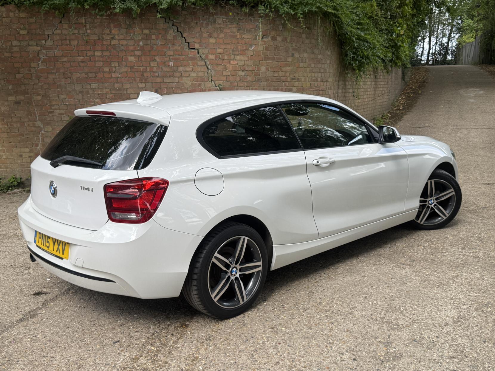 BMW 1 Series 1.6 114i Sport Hatchback 3dr Petrol Manual Euro 6 (s/s) (102 ps)
