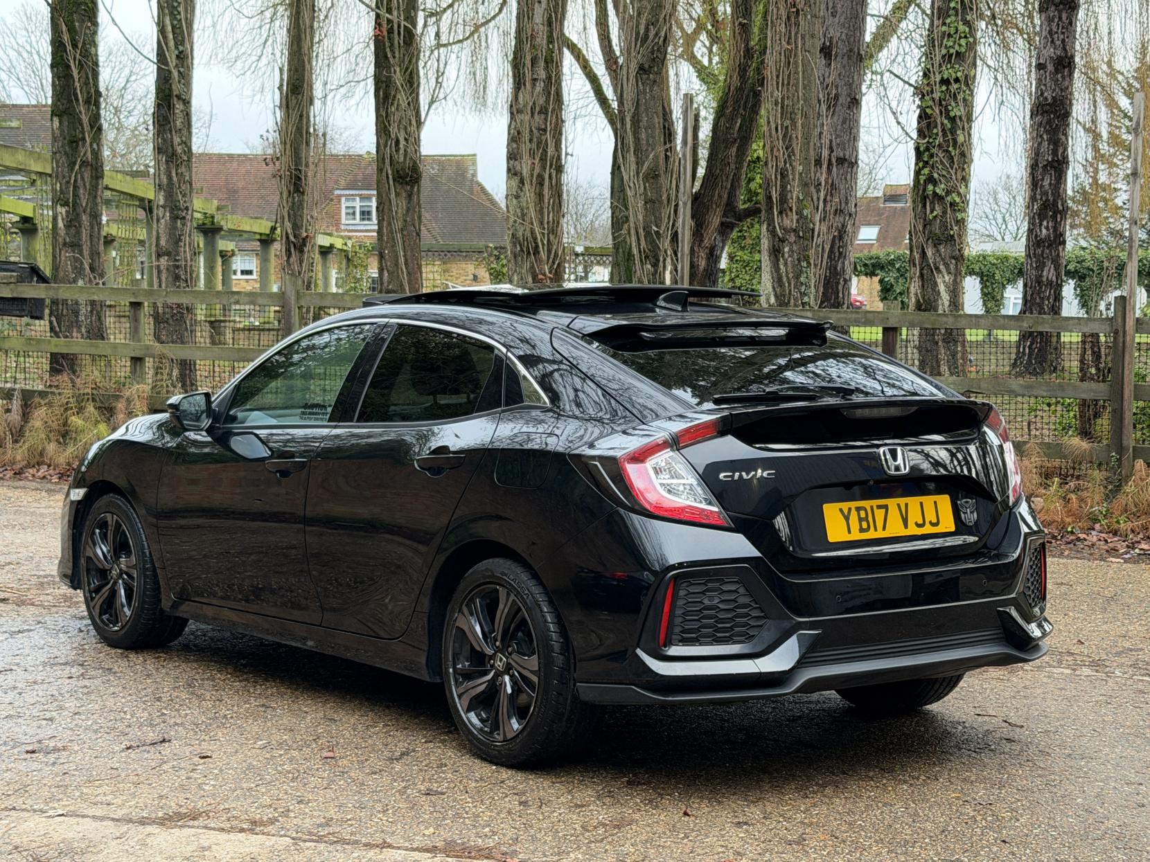 Honda Civic 1.0 VTEC Turbo EX Hatchback 5dr Petrol CVT Euro 6 (s/s) (129 ps)