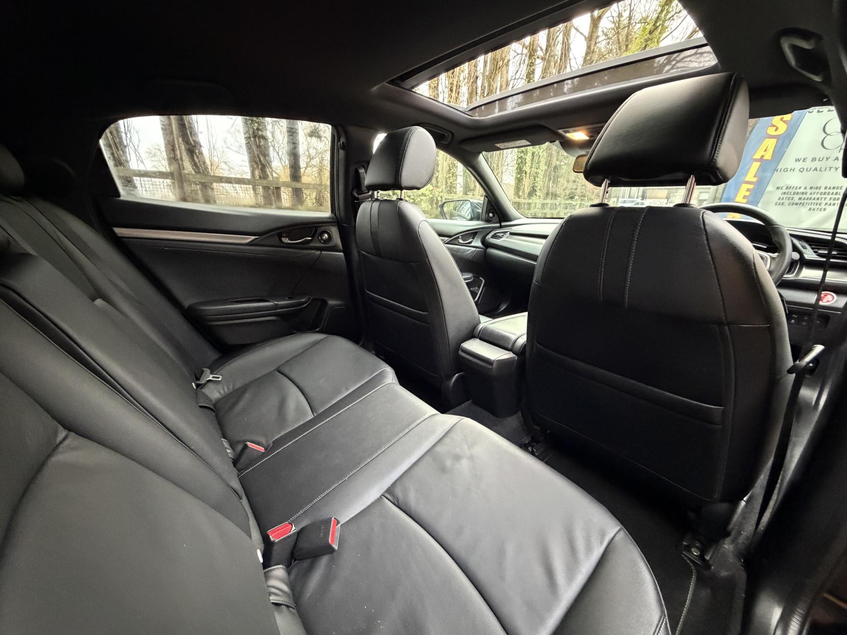 Honda Civic 1.0 VTEC Turbo EX Hatchback 5dr Petrol CVT Euro 6 (s/s) (129 ps)