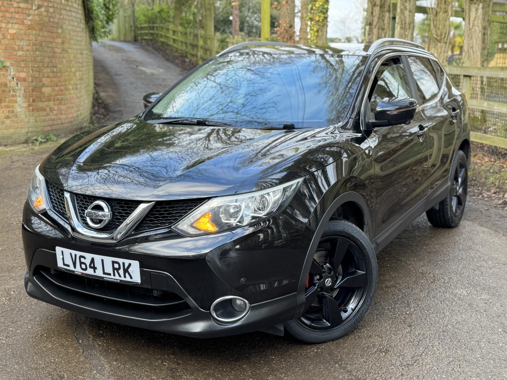 Nissan Qashqai 1.2 DIG-T n-tec+ SUV 5dr Petrol XTRON 2WD Euro 5 (s/s) (115 ps)