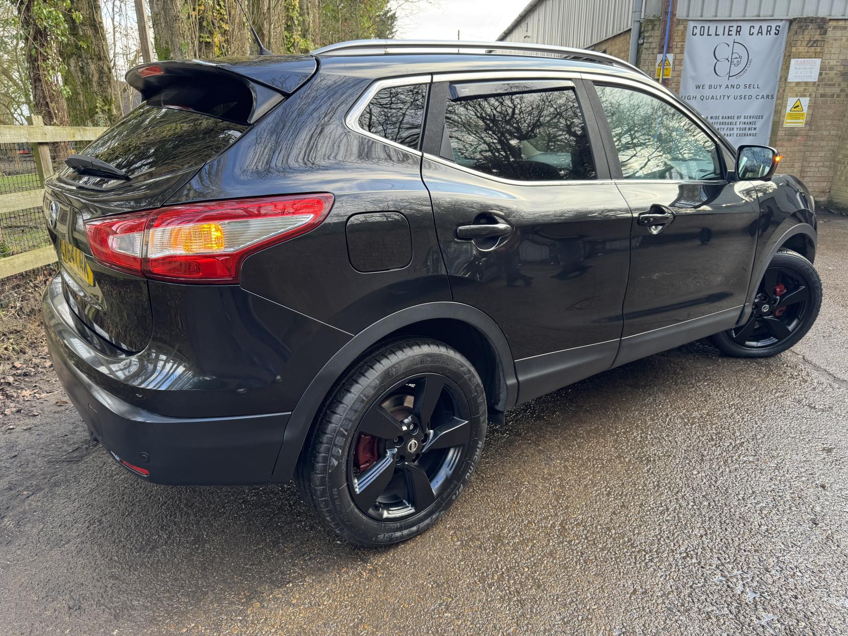 Nissan Qashqai 1.2 DIG-T n-tec+ SUV 5dr Petrol XTRON 2WD Euro 5 (s/s) (115 ps)