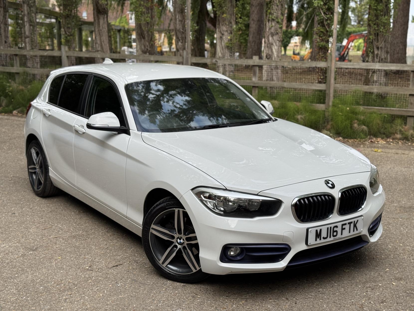 BMW 1 Series 1.5 118i Sport Hatchback 5dr Petrol Manual Euro 6 (s/s) (136 ps)