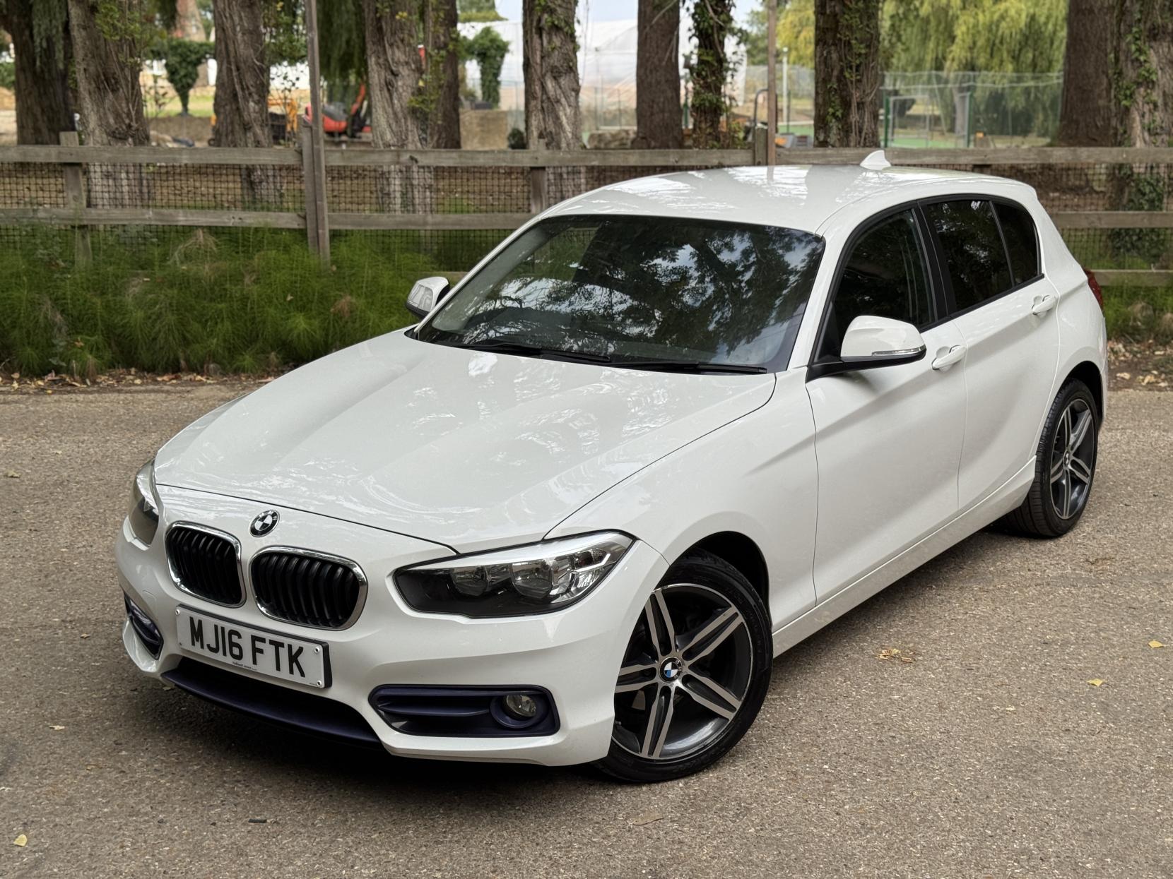 BMW 1 Series 1.5 118i Sport Hatchback 5dr Petrol Manual Euro 6 (s/s) (136 ps)