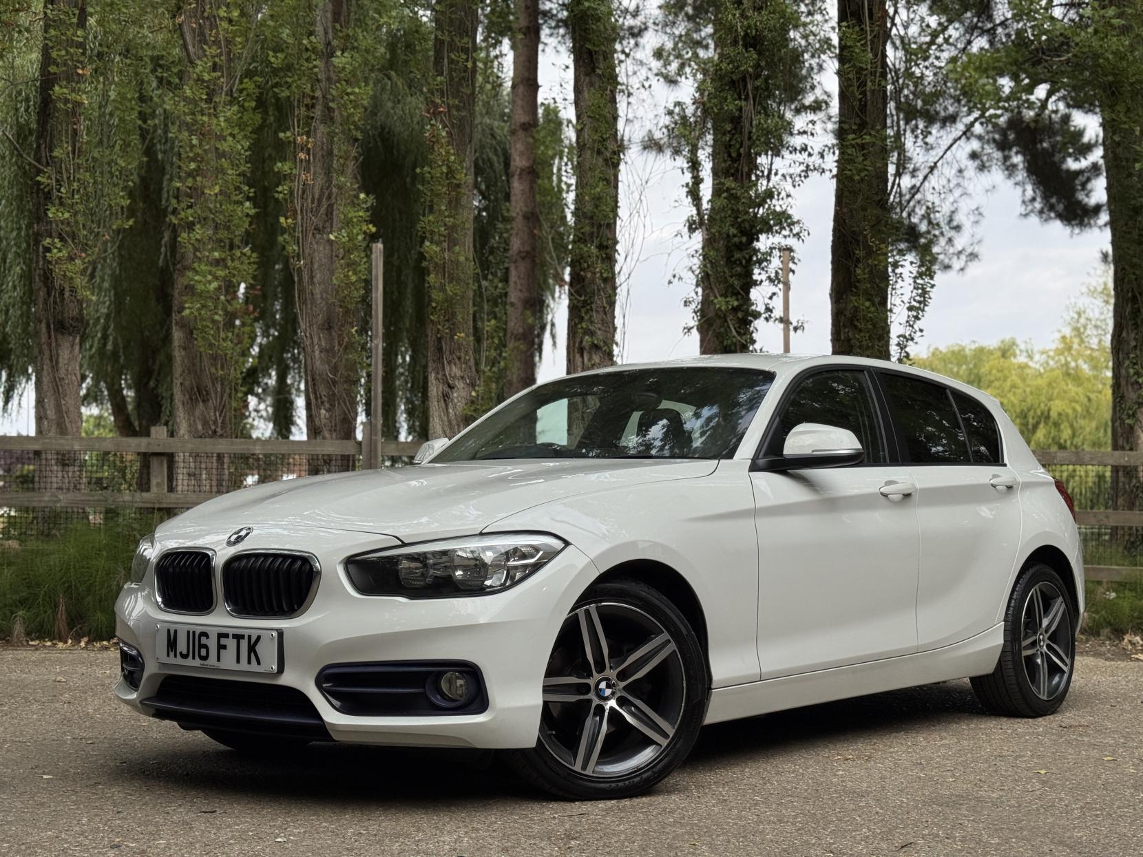 BMW 1 Series 1.5 118i Sport Hatchback 5dr Petrol Manual Euro 6 (s/s) (136 ps)