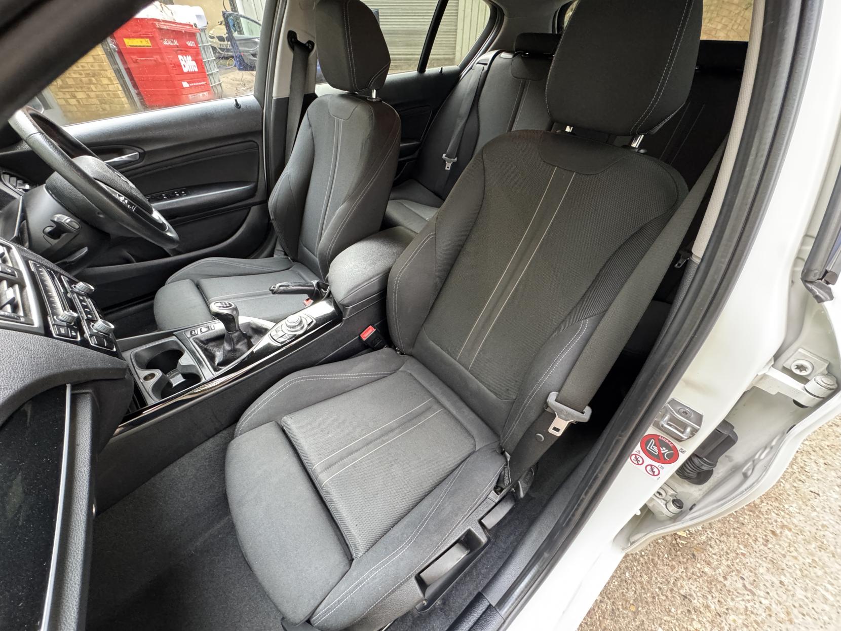BMW 1 Series 1.5 118i Sport Hatchback 5dr Petrol Manual Euro 6 (s/s) (136 ps)