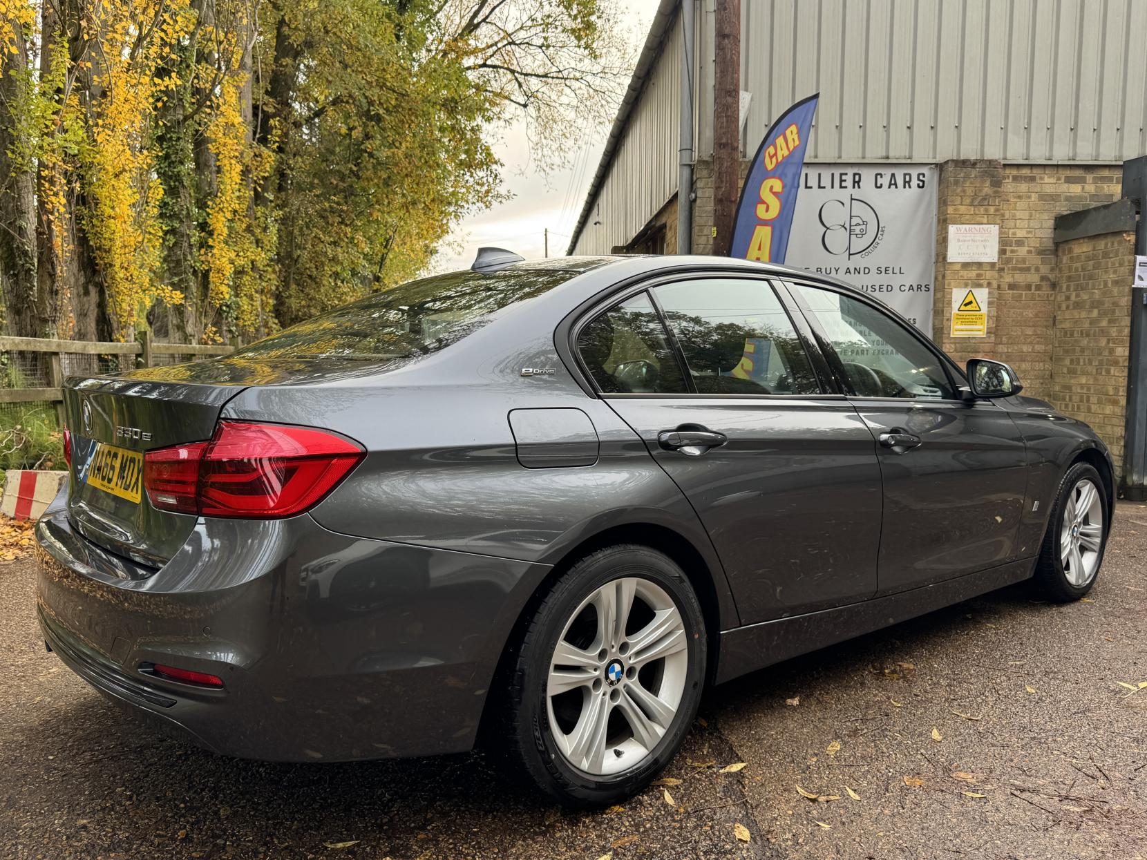 BMW 3 Series 2.0 330e 7.6kWh Sport Saloon 4dr Petrol Plug-in Hybrid Auto Euro 6 (s/s) (252 ps)