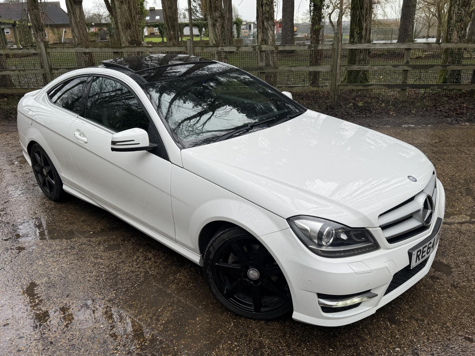 Mercedes-Benz C Class 2.1 C220 CDI AMG Sport Edition Coupe 2dr Diesel G-Tronic+ Euro 5 (s/s) (170 ps)