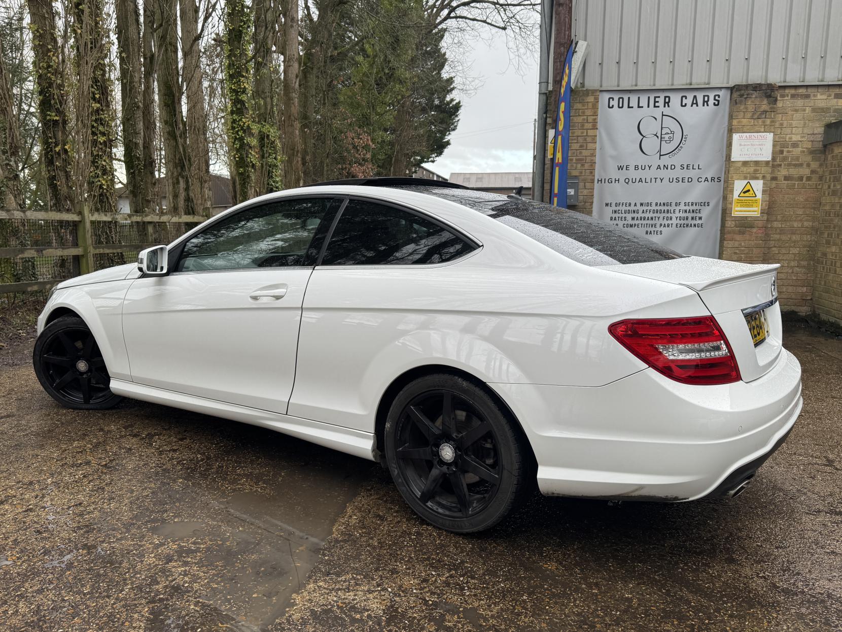 Mercedes-Benz C Class 2.1 C220 CDI AMG Sport Edition Coupe 2dr Diesel G-Tronic+ Euro 5 (s/s) (170 ps)