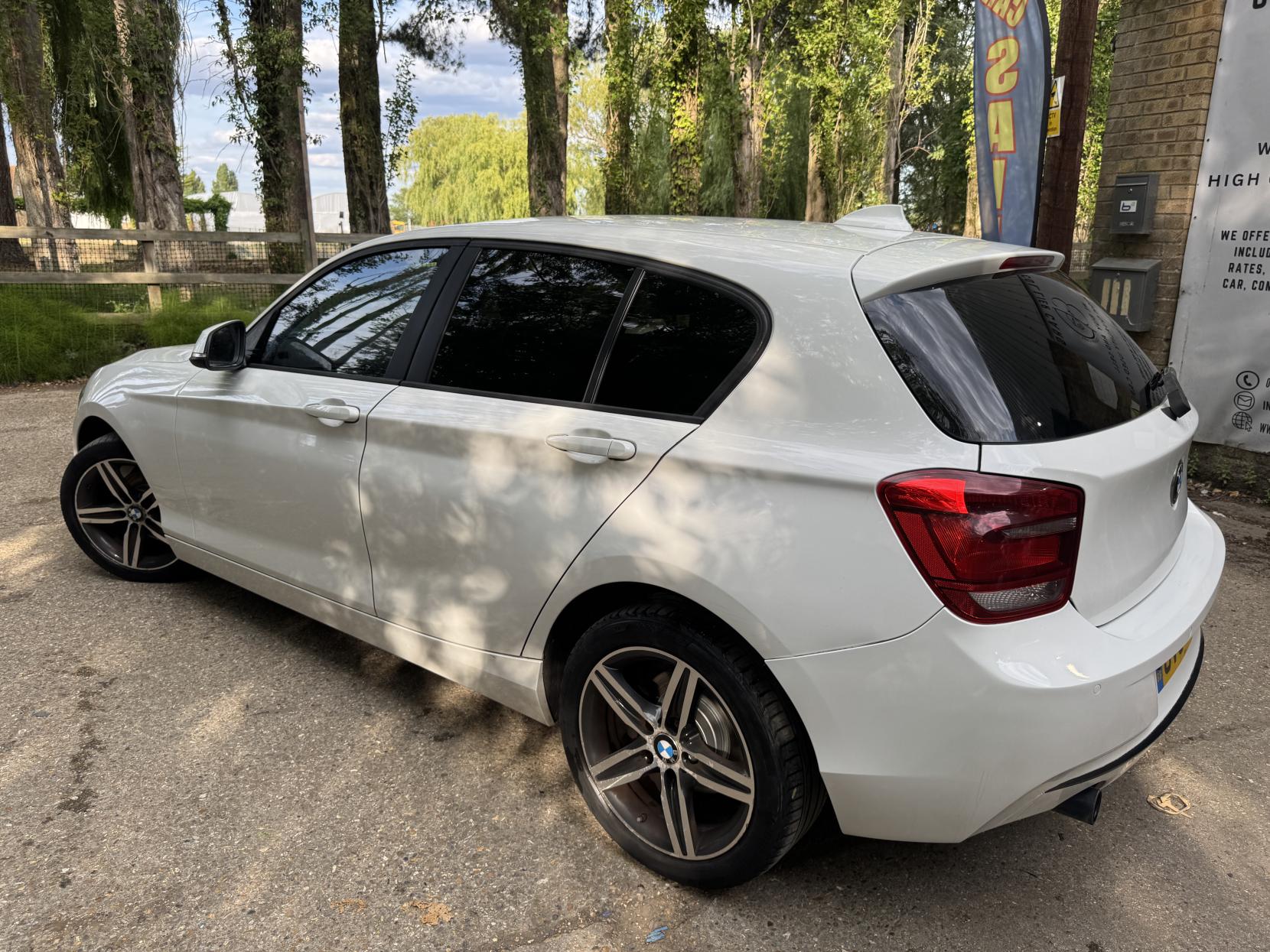 BMW 1 Series 1.6 116i Sport Hatchback 5dr Petrol Manual Euro 6 (s/s) (136 ps)