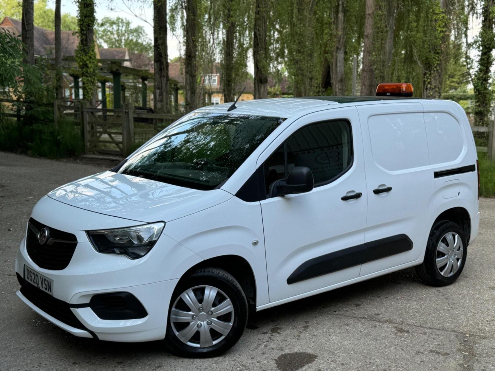 Vauxhall Combo 1.6 Turbo D 2300 Sportive L1 H1 Euro 6 (s/s) 4dr