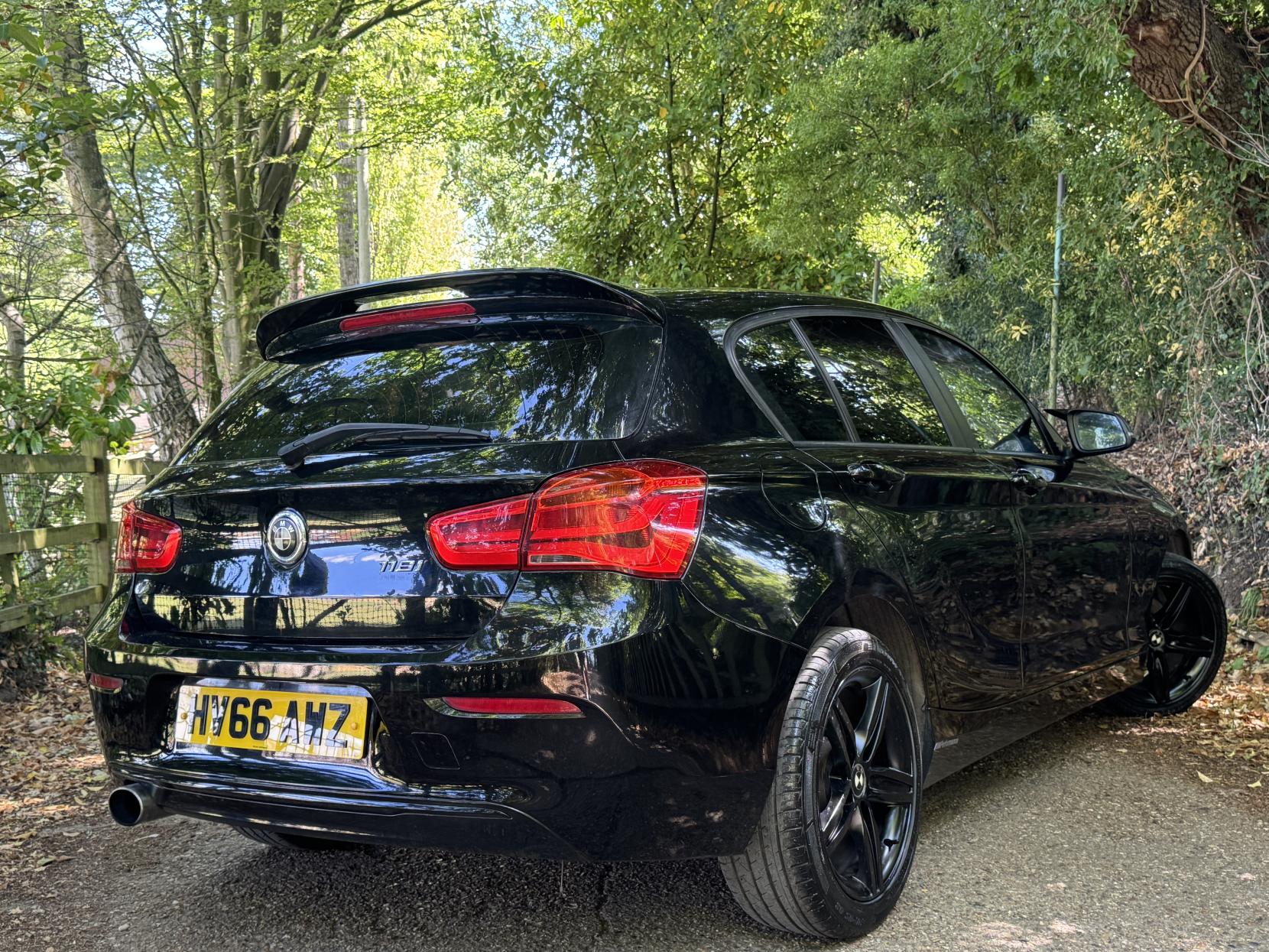 BMW 1 Series 1.5 118i Sport Hatchback 5dr Petrol Manual Euro 6 (s/s) (136 ps)