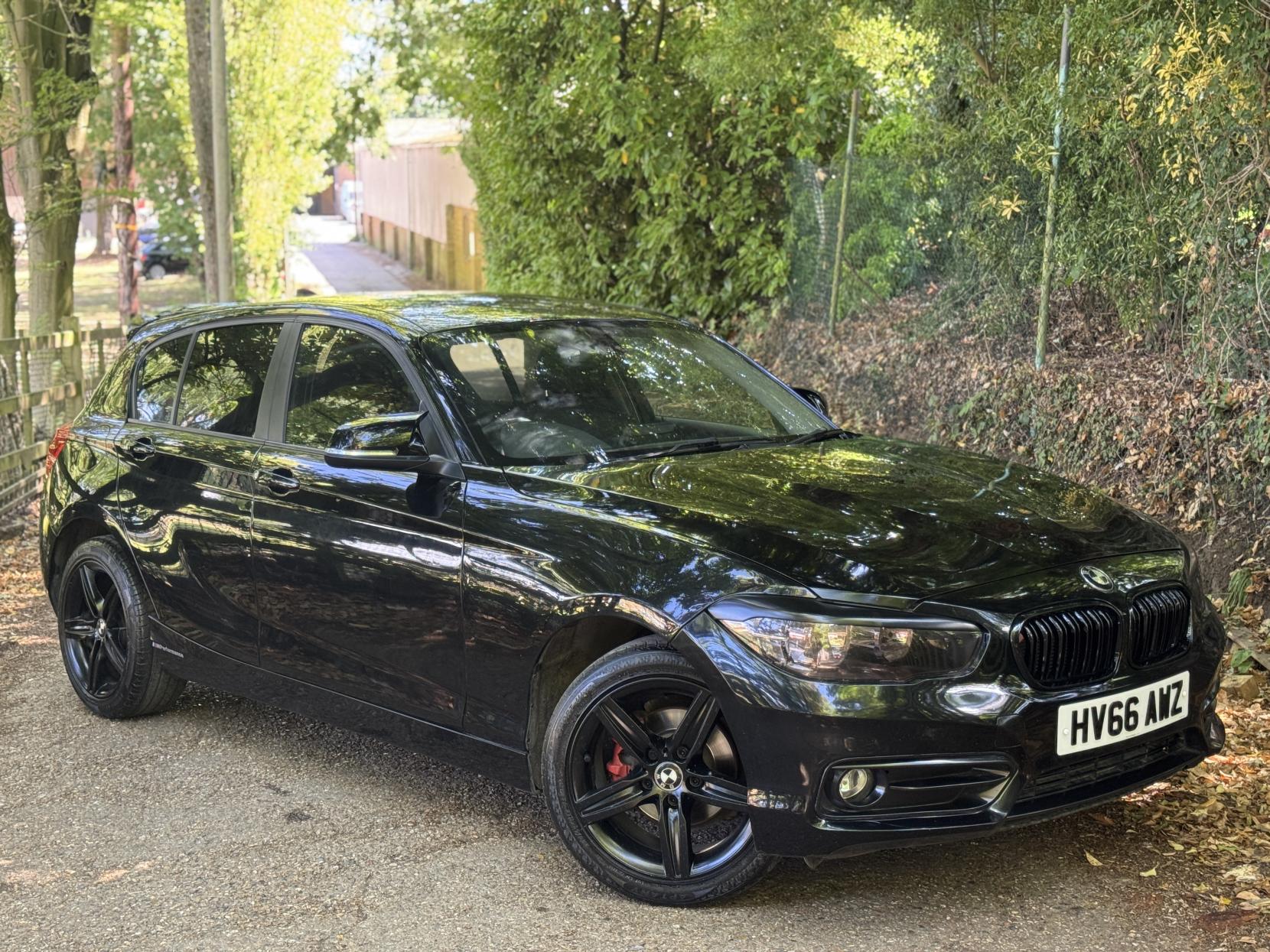 BMW 1 Series 1.5 118i Sport Hatchback 5dr Petrol Manual Euro 6 (s/s) (136 ps)