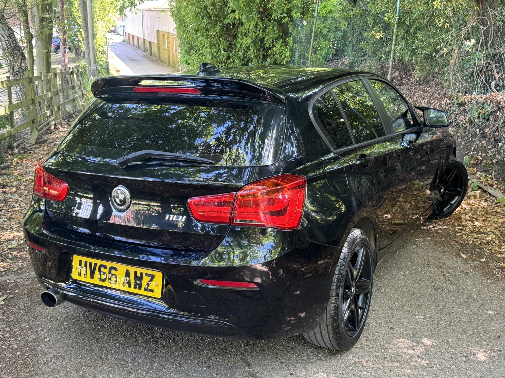 BMW 1 Series 1.5 118i Sport Hatchback 5dr Petrol Manual Euro 6 (s/s) (136 ps)