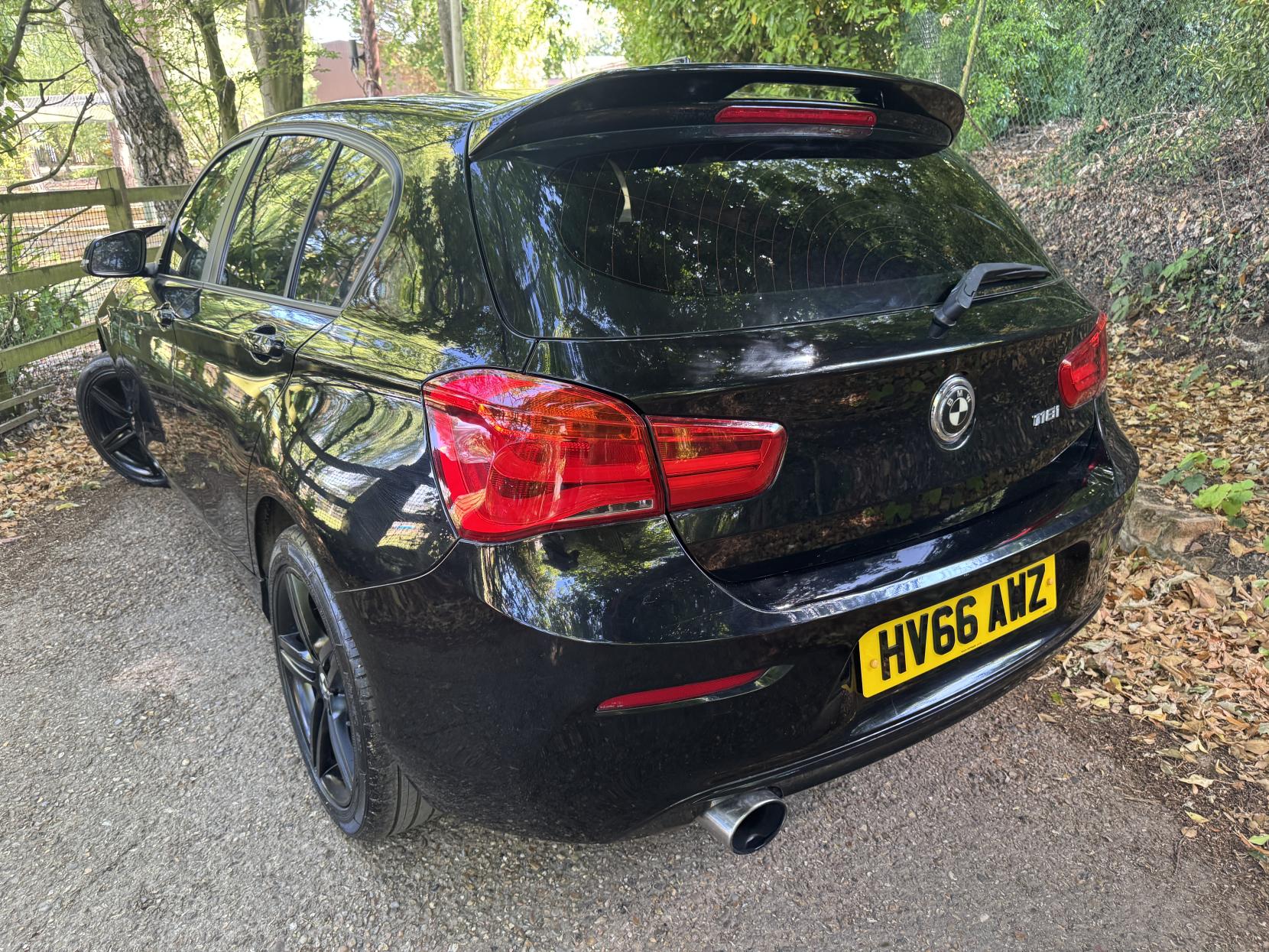 BMW 1 Series 1.5 118i Sport Hatchback 5dr Petrol Manual Euro 6 (s/s) (136 ps)