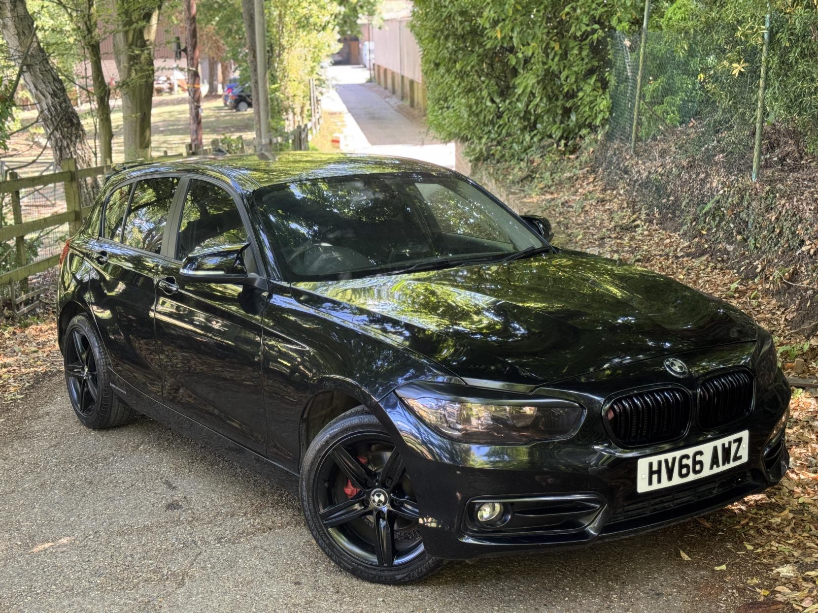 BMW 1 Series 1.5 118i Sport Hatchback 5dr Petrol Manual Euro 6 (s/s) (136 ps)
