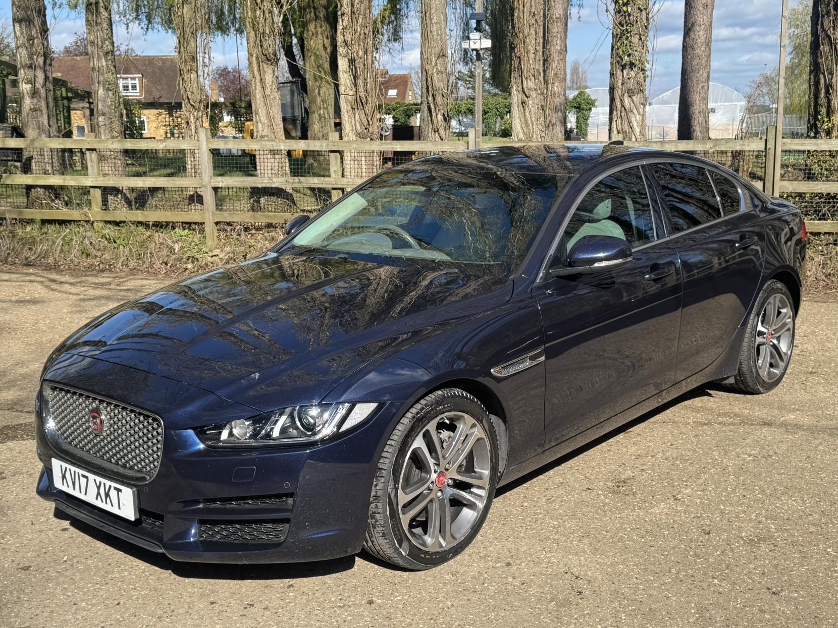 Jaguar XE 2.0d Portfolio Saloon 4dr Diesel Auto Euro 6 (s/s) (180 ps)
