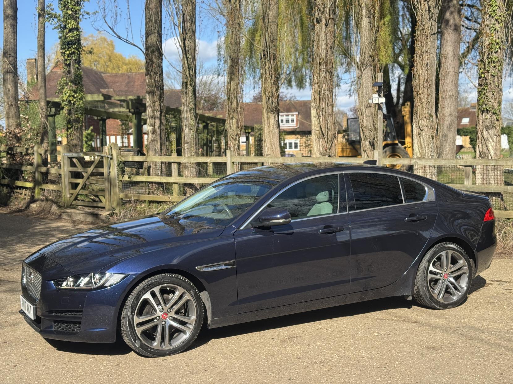 Jaguar XE 2.0d Portfolio Saloon 4dr Diesel Auto Euro 6 (s/s) (180 ps)