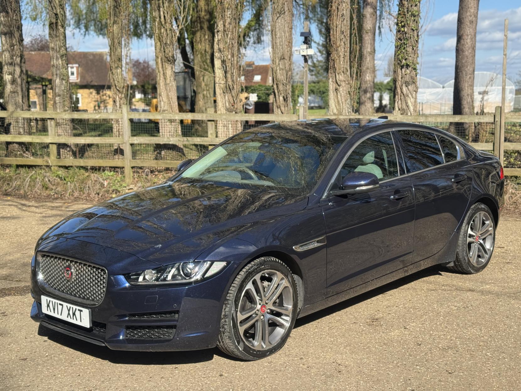 Jaguar XE 2.0d Portfolio Saloon 4dr Diesel Auto Euro 6 (s/s) (180 ps)