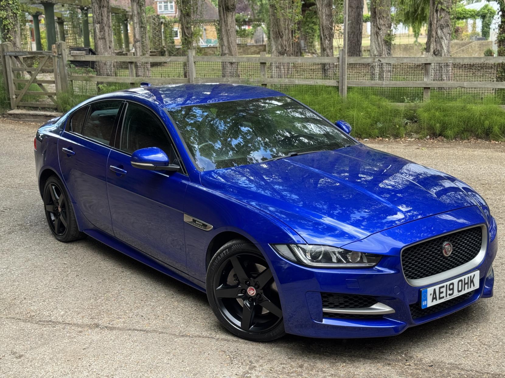 Jaguar XE 2.0i GPF R-Sport Saloon 4dr Petrol Auto Euro 6 (s/s) (250 ps)