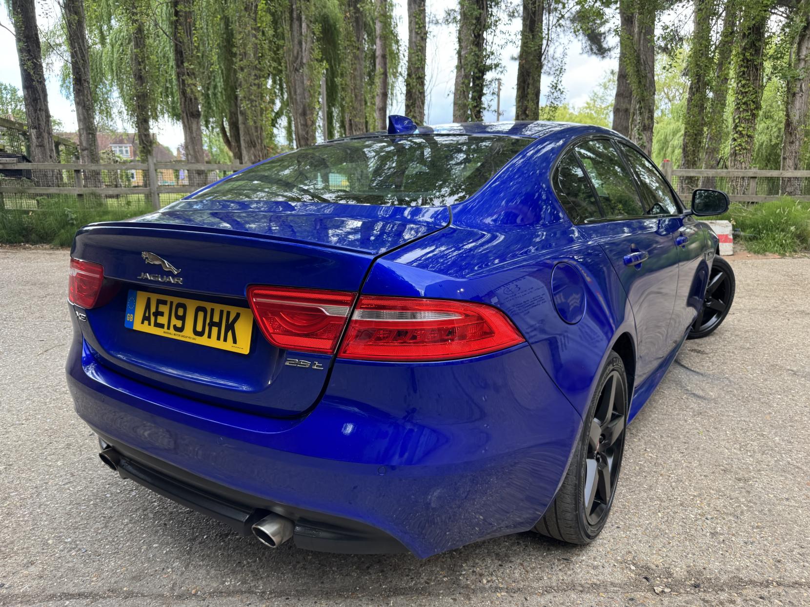 Jaguar XE 2.0i GPF R-Sport Saloon 4dr Petrol Auto Euro 6 (s/s) (250 ps)