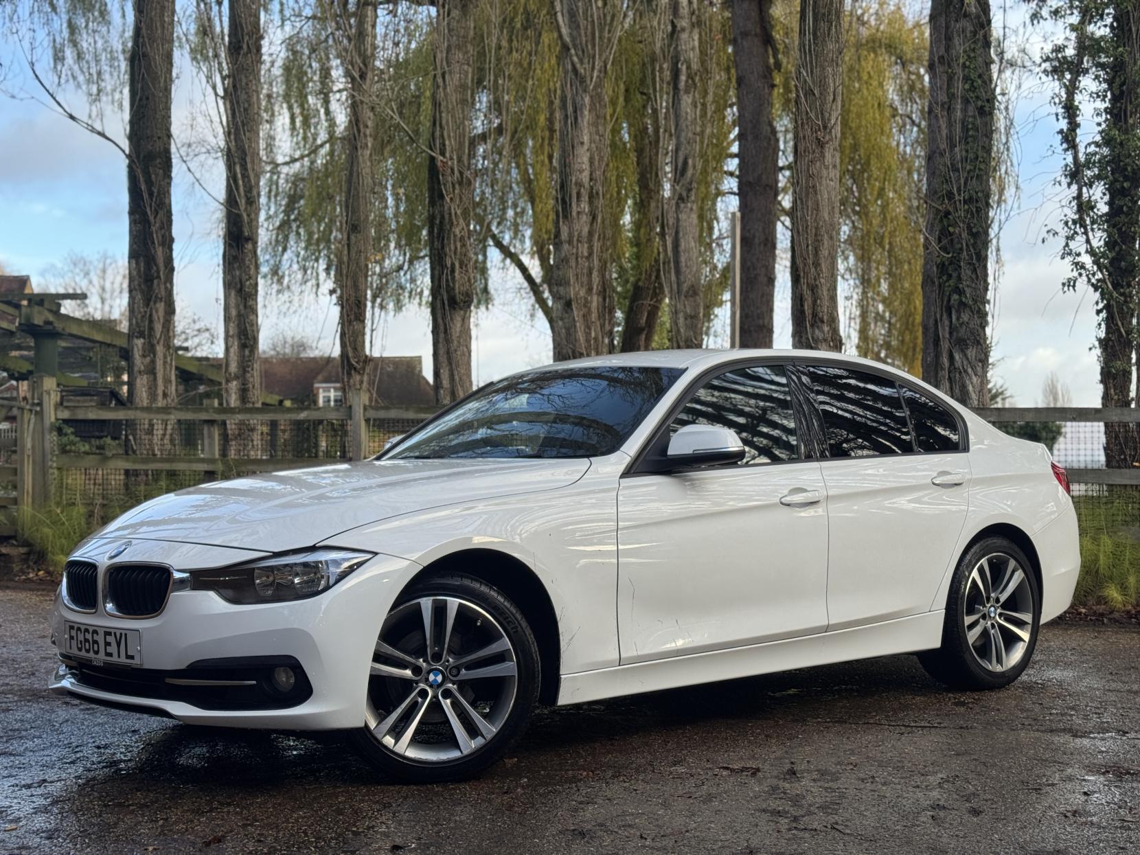 BMW 3 Series 2.0 320i Sport Saloon 4dr Petrol Manual Euro 6 (s/s) (184 ps)