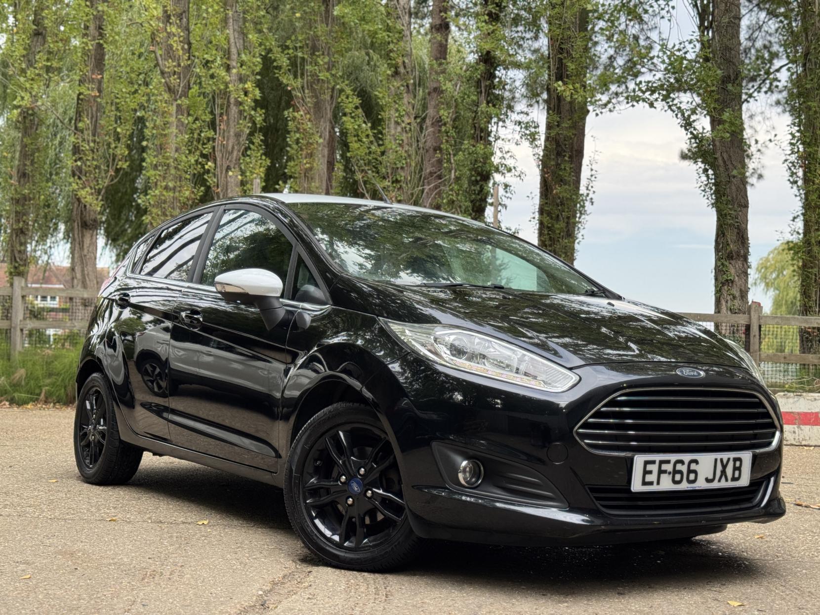 Ford Fiesta 1.0T EcoBoost Zetec Black Edition Hatchback 5dr Petrol Manual Euro 6 (s/s) (100 ps)