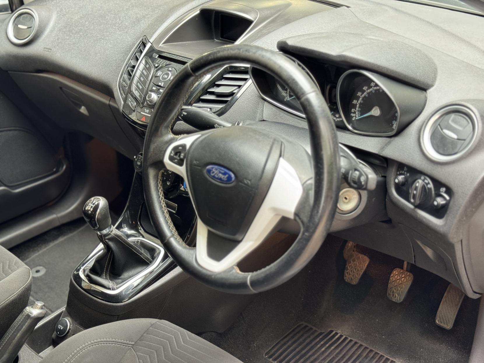 Ford Fiesta 1.0T EcoBoost Zetec Black Edition Hatchback 5dr Petrol Manual Euro 6 (s/s) (100 ps)