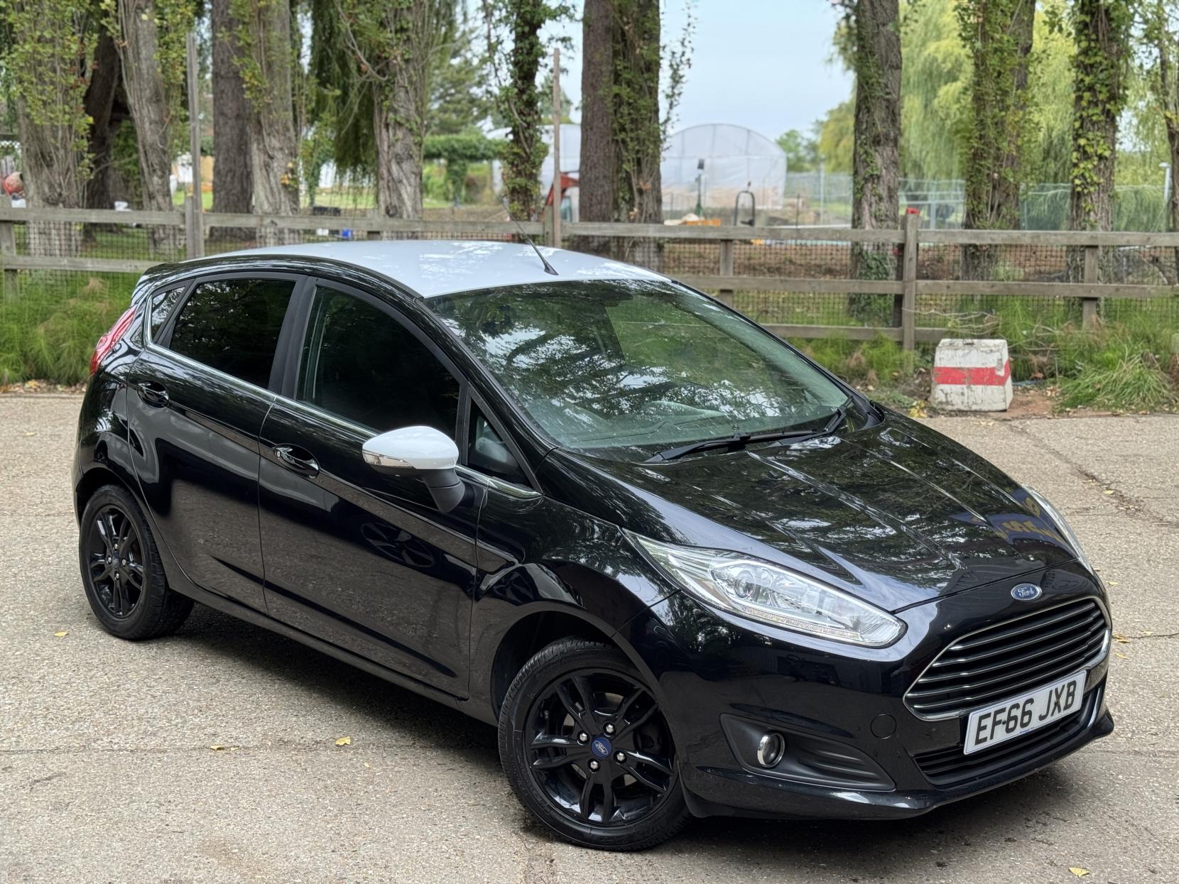 Ford Fiesta 1.0T EcoBoost Zetec Black Edition Hatchback 5dr Petrol Manual Euro 6 (s/s) (100 ps)