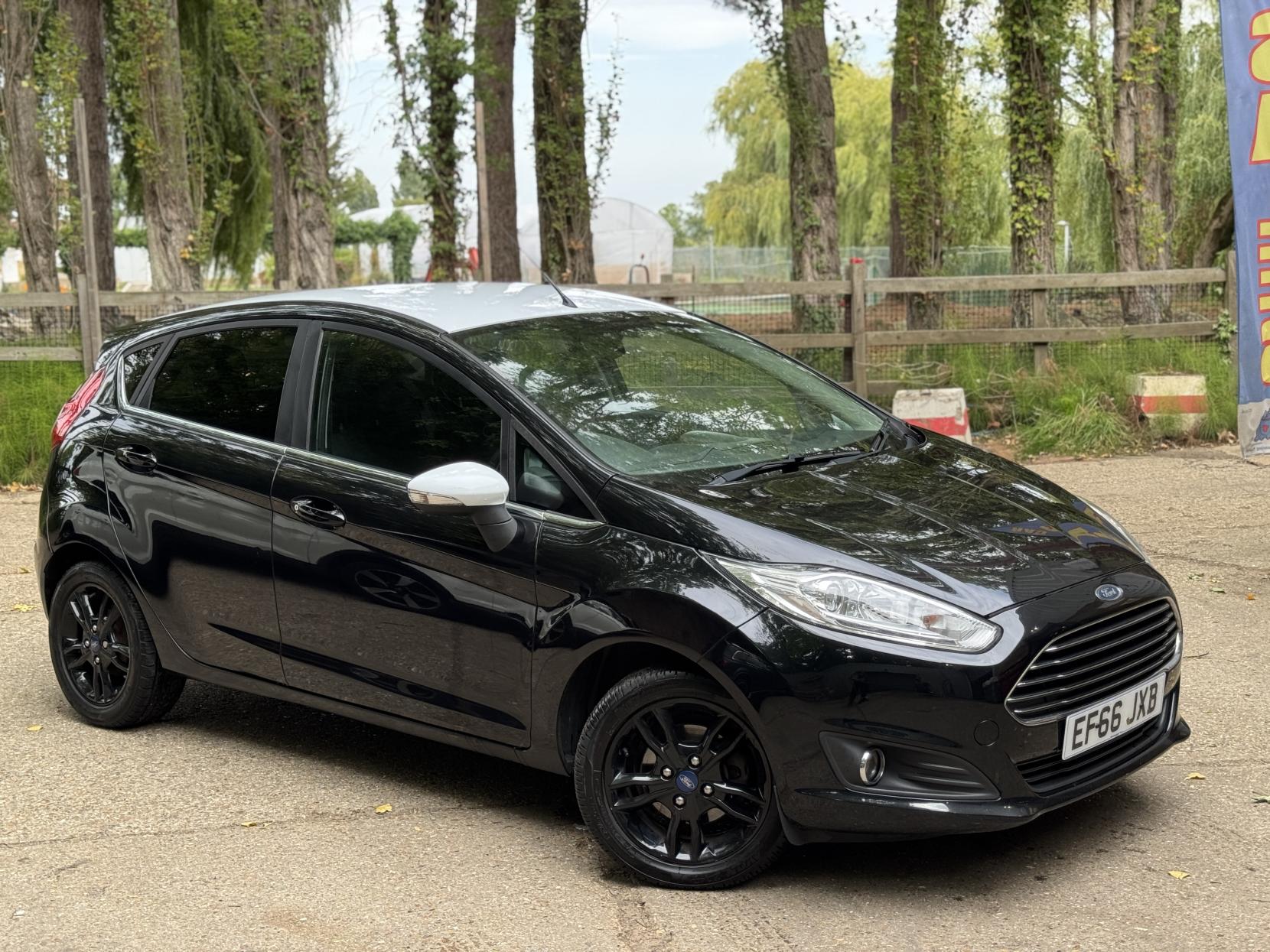 Ford Fiesta 1.0T EcoBoost Zetec Black Edition Hatchback 5dr Petrol Manual Euro 6 (s/s) (100 ps)