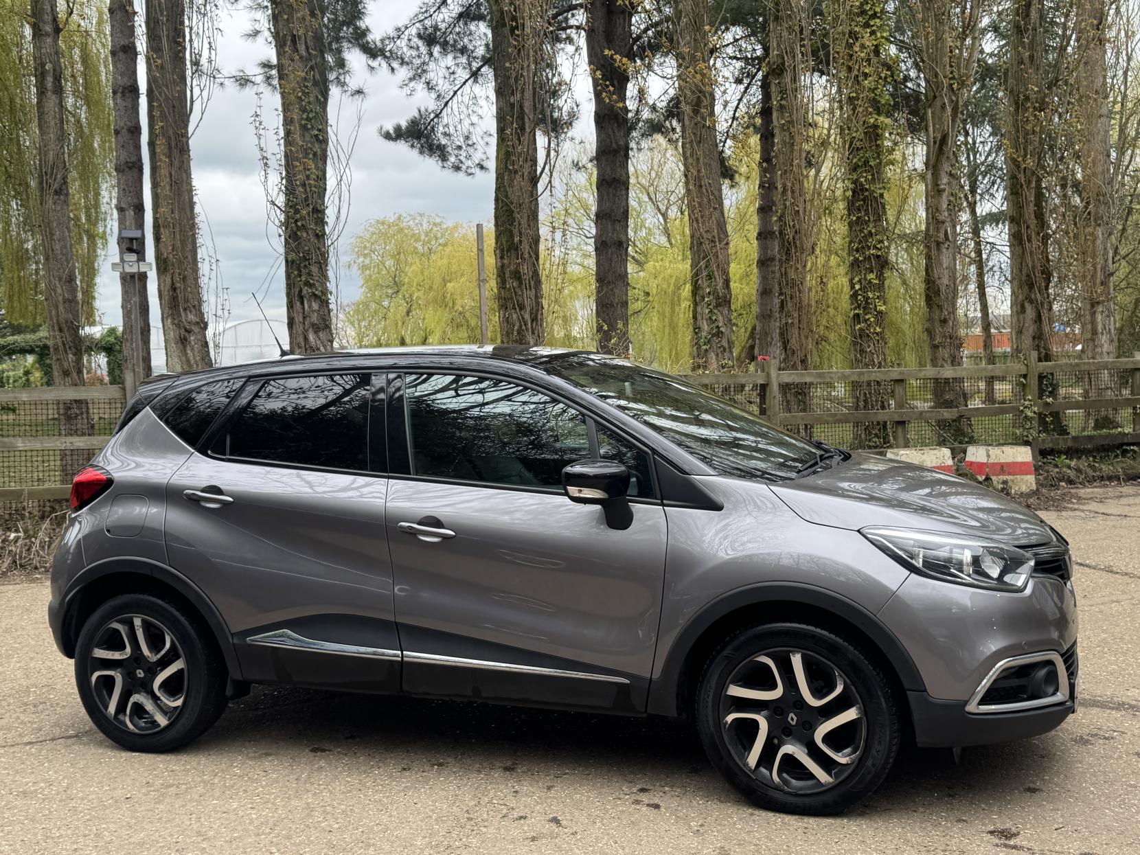 Renault Captur 0.9 TCe ENERGY Dynamique S Nav SUV 5dr Petrol Manual Euro 6 (s/s) (90 ps)