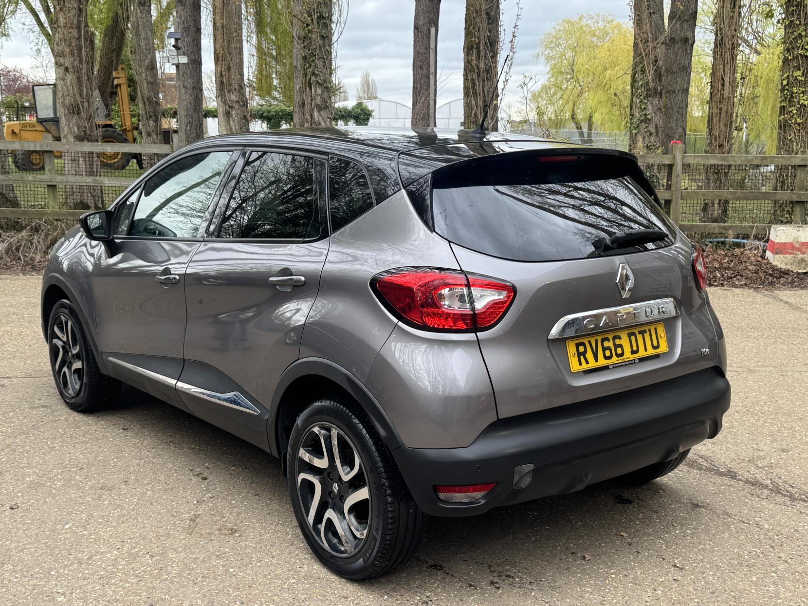 Renault Captur 0.9 TCe ENERGY Dynamique S Nav SUV 5dr Petrol Manual Euro 6 (s/s) (90 ps)