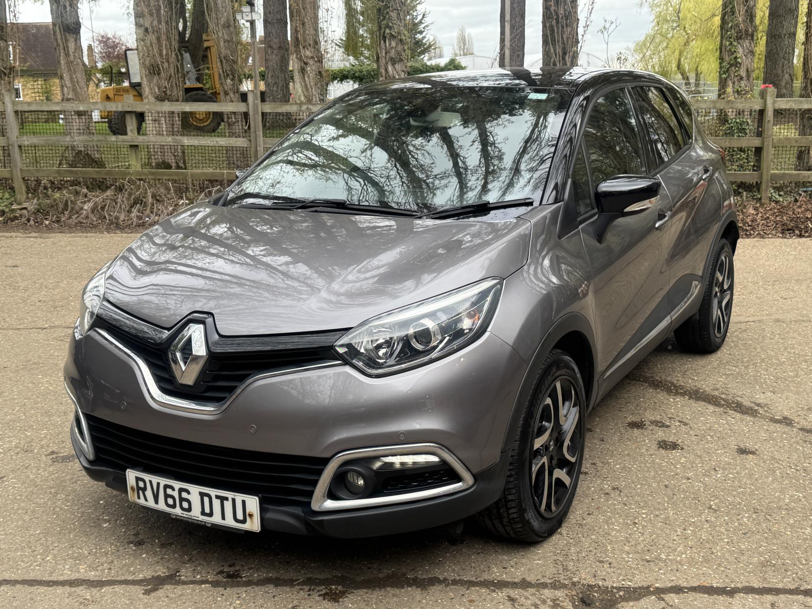 Renault Captur 0.9 TCe ENERGY Dynamique S Nav SUV 5dr Petrol Manual Euro 6 (s/s) (90 ps)