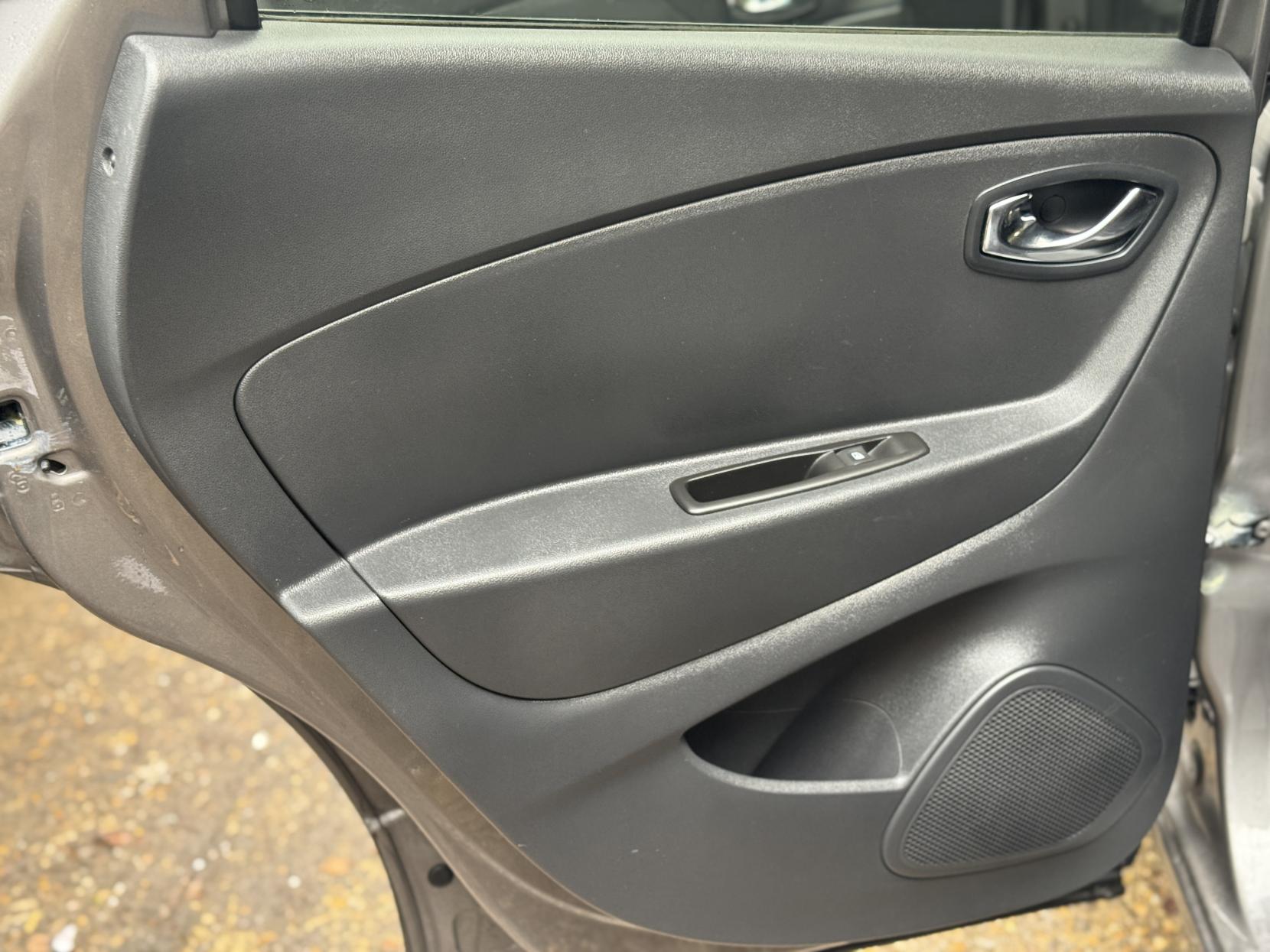 Renault Captur 0.9 TCe ENERGY Dynamique S Nav SUV 5dr Petrol Manual Euro 6 (s/s) (90 ps)