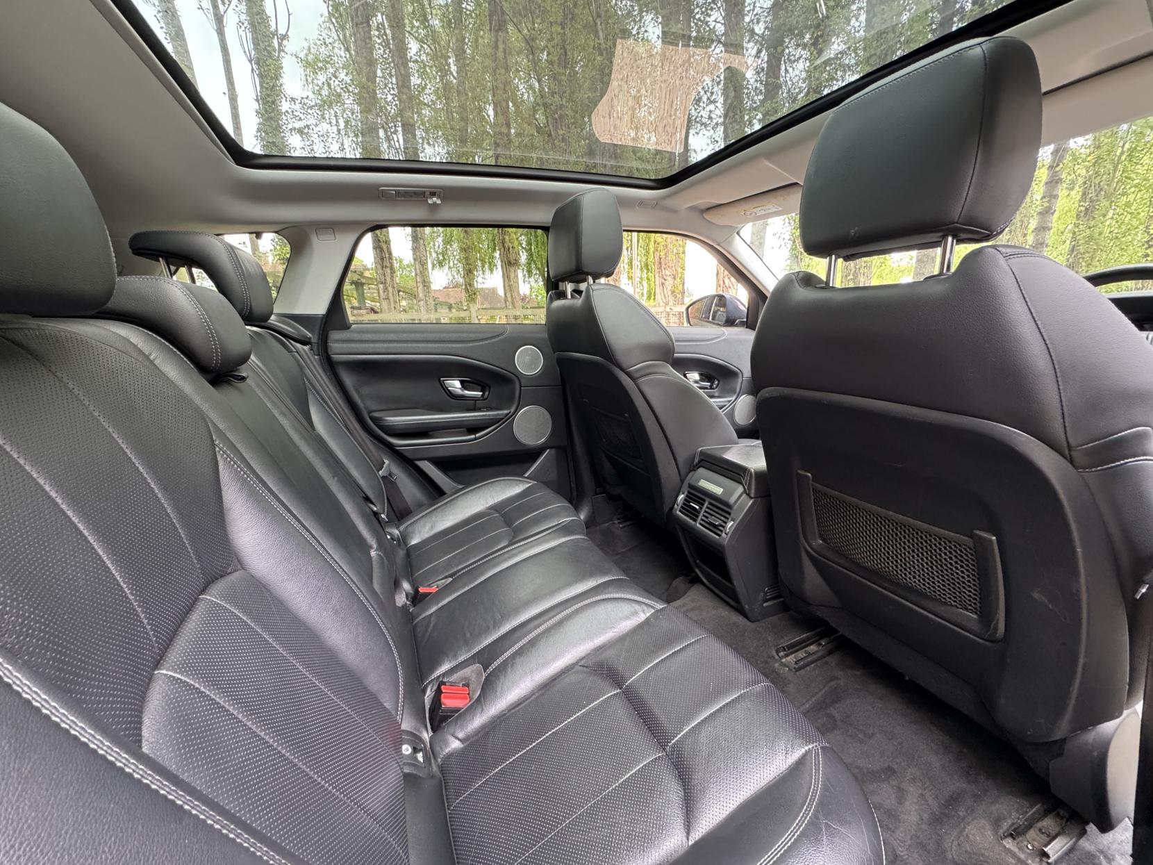Land Rover Range Rover Evoque 2.0 TD4 SE Tech SUV 5dr Diesel Auto 4WD Euro 6 (s/s) (180 ps)