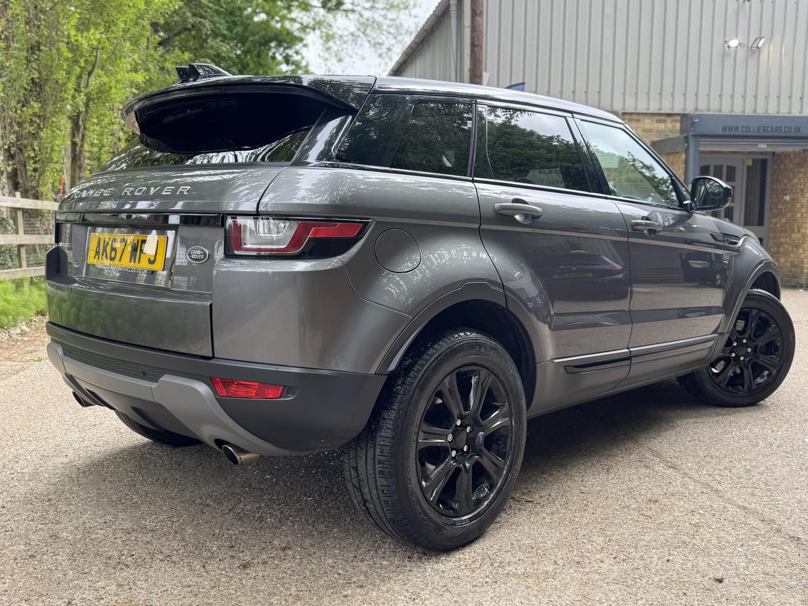 Land Rover Range Rover Evoque 2.0 TD4 SE Tech SUV 5dr Diesel Auto 4WD Euro 6 (s/s) (180 ps)