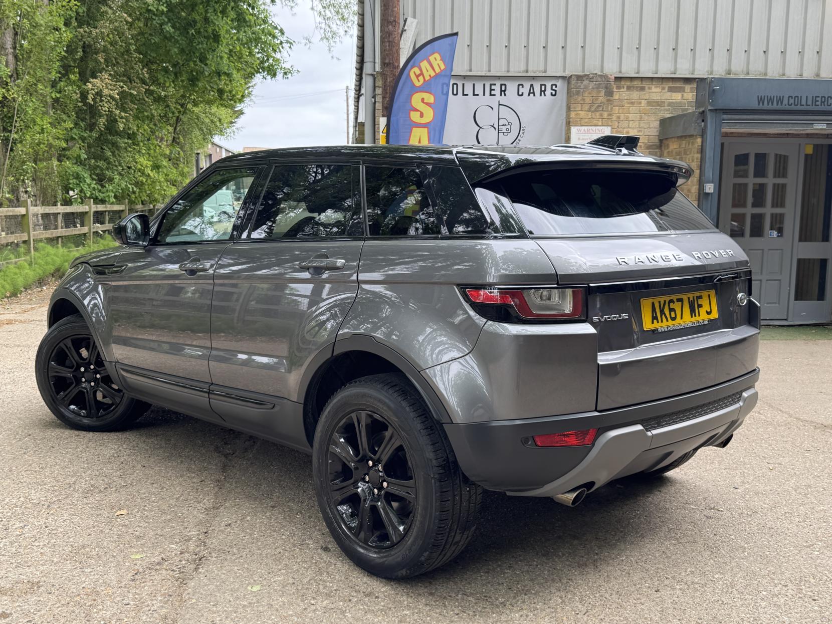 Land Rover Range Rover Evoque 2.0 TD4 SE Tech SUV 5dr Diesel Auto 4WD Euro 6 (s/s) (180 ps)