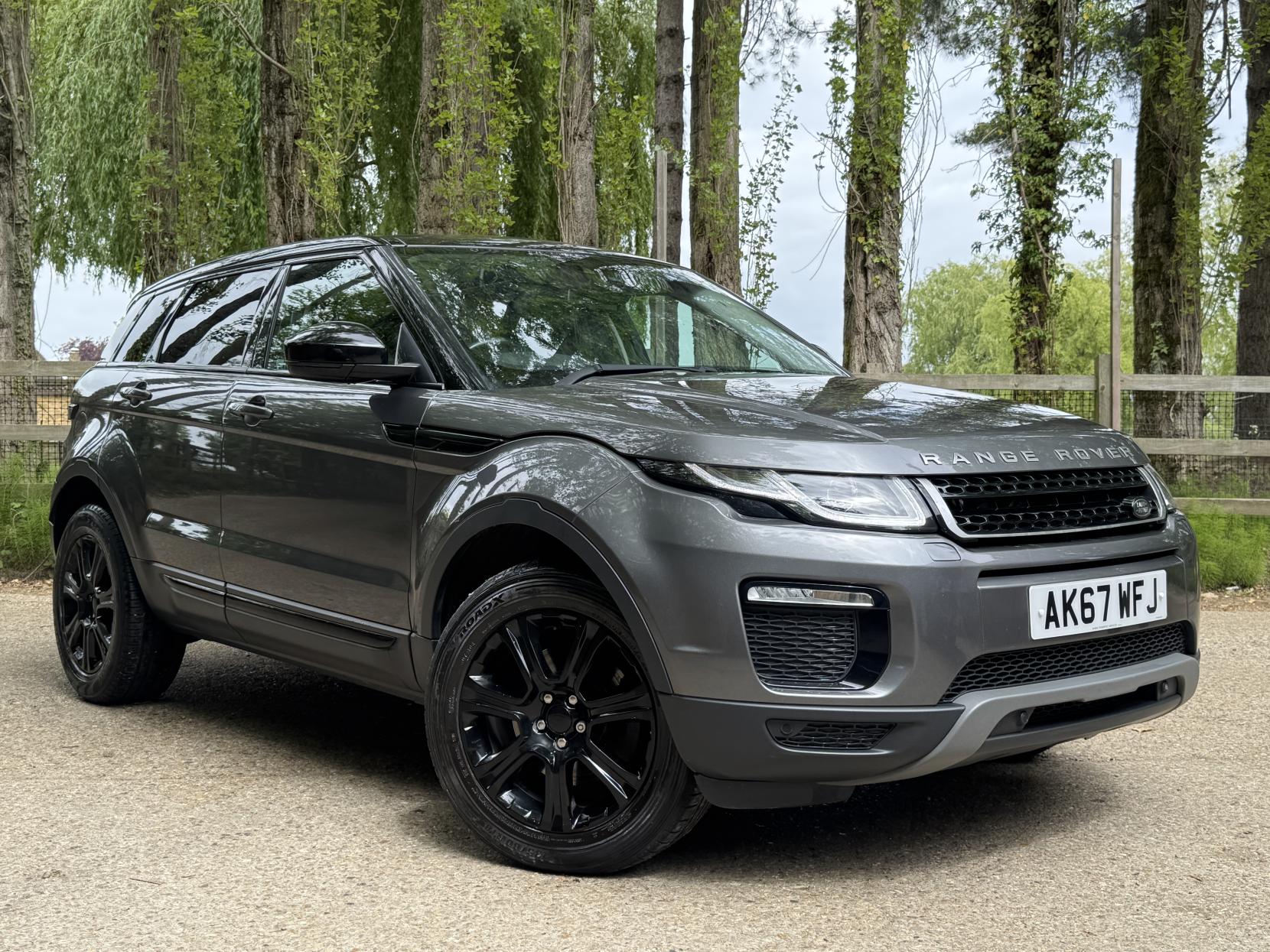 Land Rover Range Rover Evoque 2.0 TD4 SE Tech SUV 5dr Diesel Auto 4WD Euro 6 (s/s) (180 ps)