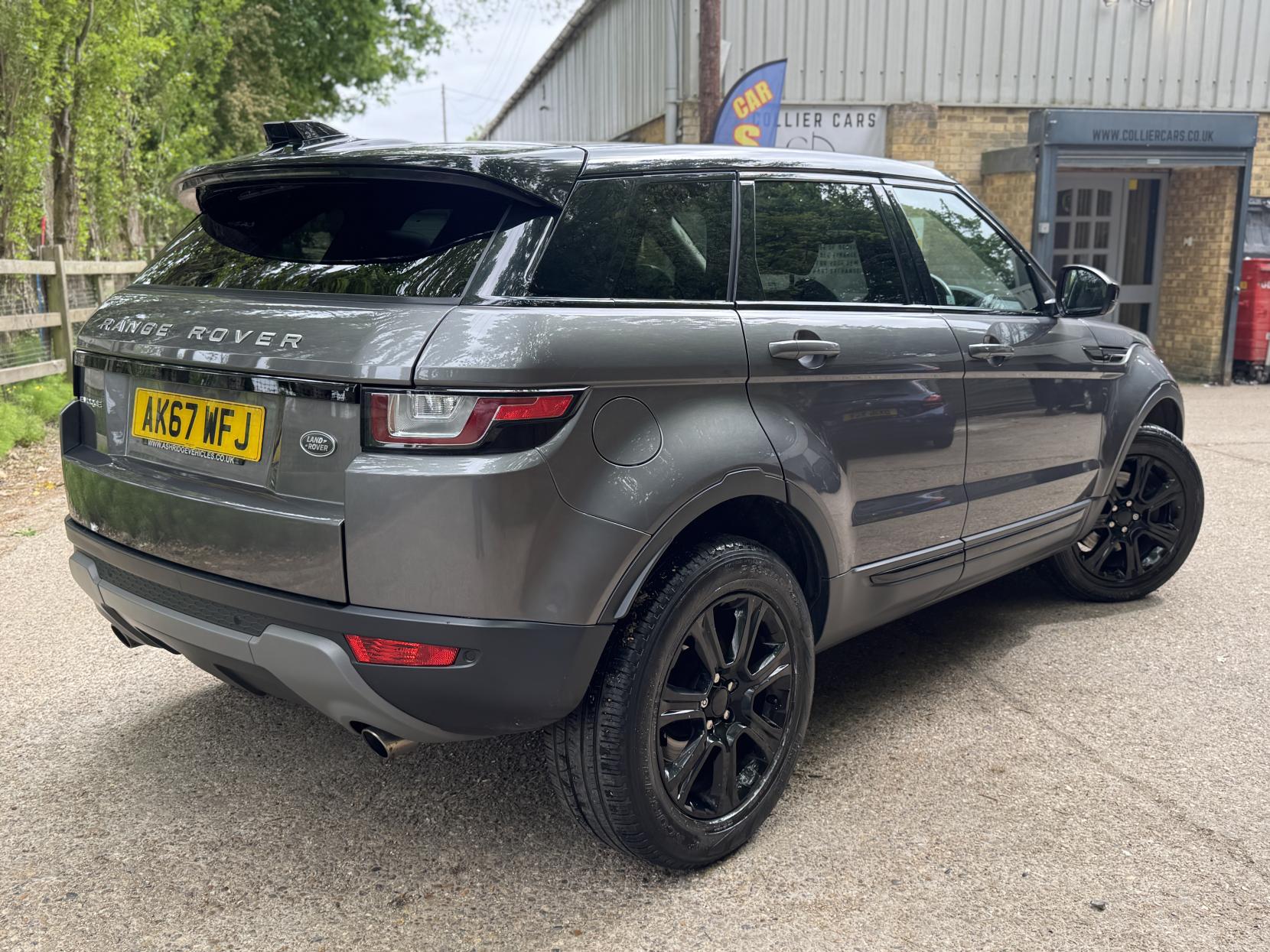 Land Rover Range Rover Evoque 2.0 TD4 SE Tech SUV 5dr Diesel Auto 4WD Euro 6 (s/s) (180 ps)