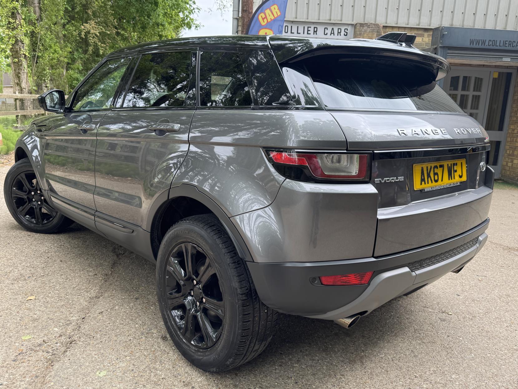 Land Rover Range Rover Evoque 2.0 TD4 SE Tech SUV 5dr Diesel Auto 4WD Euro 6 (s/s) (180 ps)