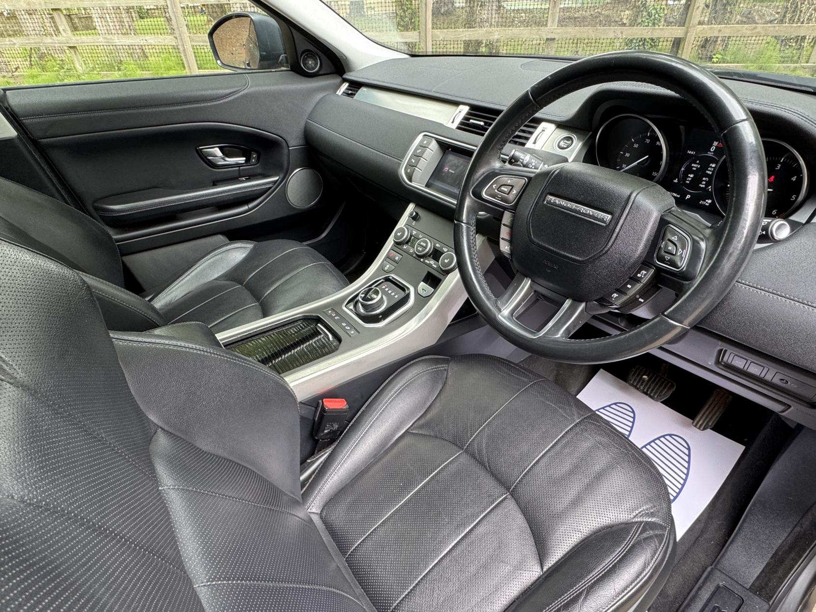 Land Rover Range Rover Evoque 2.0 TD4 SE Tech SUV 5dr Diesel Auto 4WD Euro 6 (s/s) (180 ps)