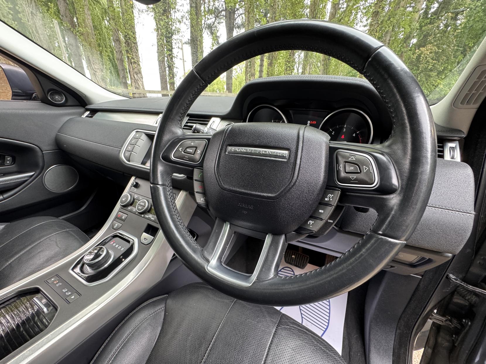 Land Rover Range Rover Evoque 2.0 TD4 SE Tech SUV 5dr Diesel Auto 4WD Euro 6 (s/s) (180 ps)