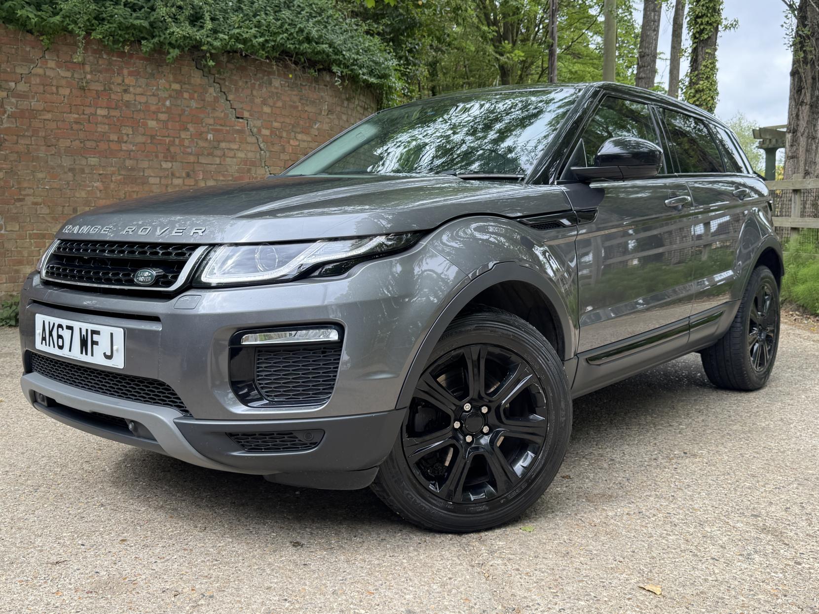 Land Rover Range Rover Evoque 2.0 TD4 SE Tech SUV 5dr Diesel Auto 4WD Euro 6 (s/s) (180 ps)